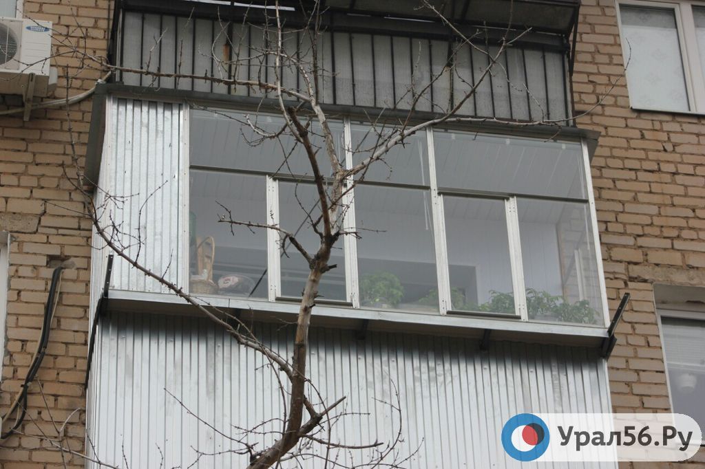 На балконах и лоджиях запрещен открытый огонь