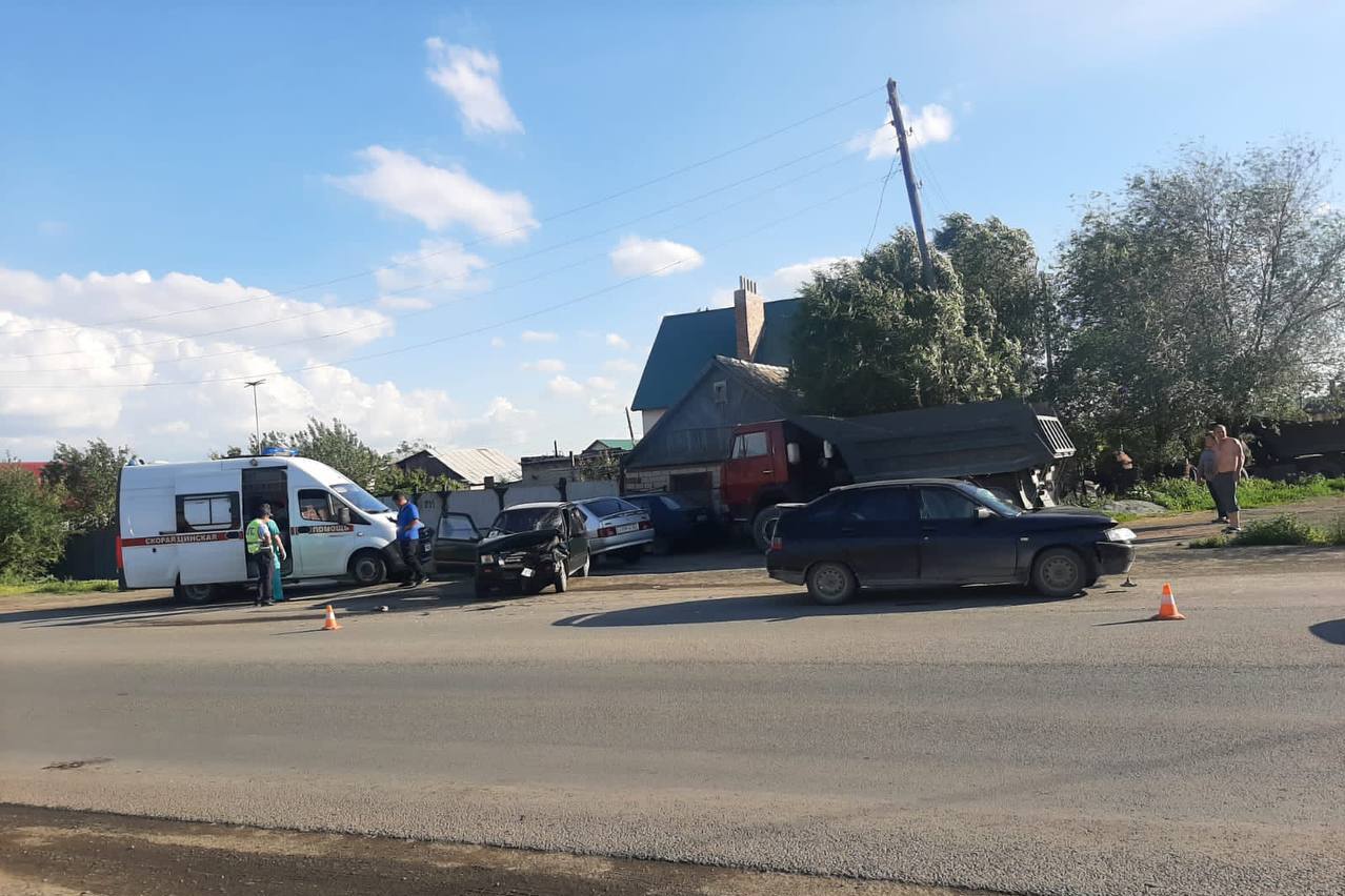Фото с места аварии. Источник: УМВД России по Оренбургской области