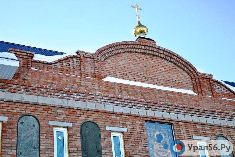 Женский монастырь в районе поселка ОЗТП. Орск, февраль 2014