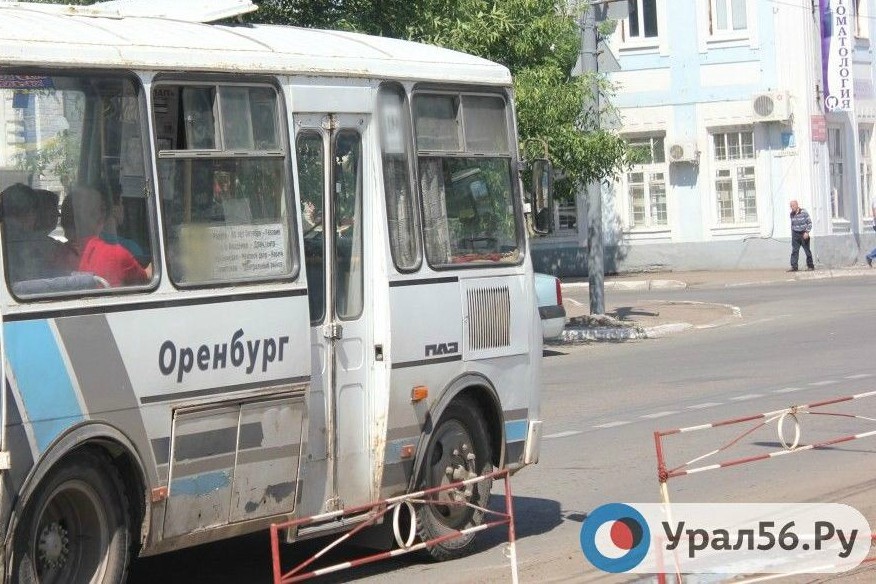 Автобус в Оренбурге (фото из архива)