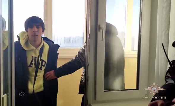 Спустились с 15-го этажа на связанных простынях: В Оренбурге полицейские задержали воров-гастролеров из Башкирии