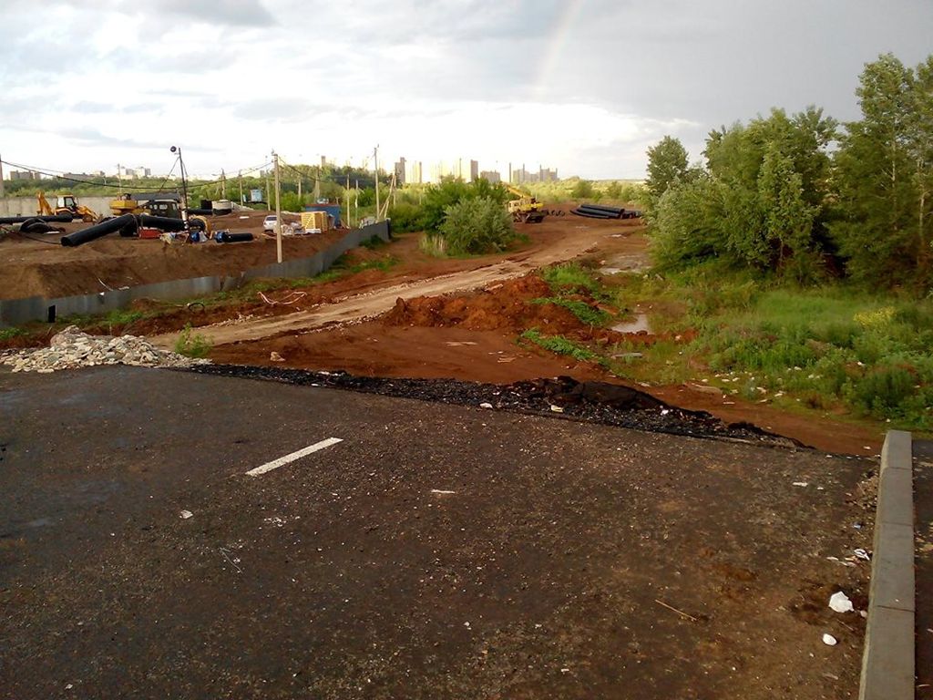 В Оренбурге построили дорогу, ведущую «в никуда»
