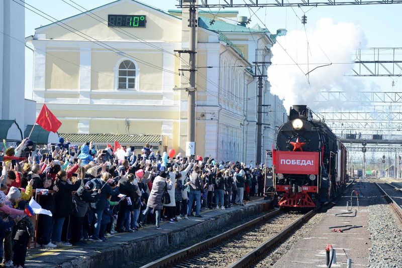 Ретро-поезд. Фото: пресс-служба администрации Оренбурга