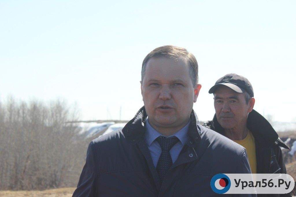 Михаил Серегин