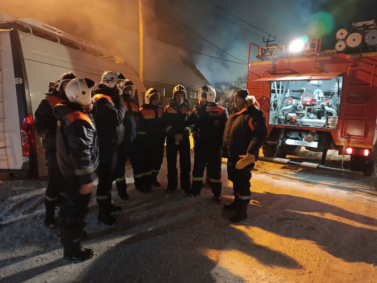На месте пожара. Фото: Департамент пожарной безопасности и гражданской защиты Оренбургской области