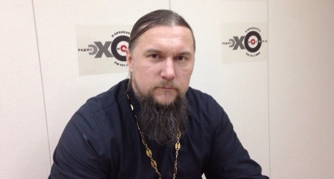 Александр Азаренков