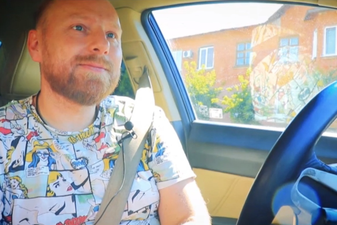 «Такси с сюрпризом» снова в Орске: вызывайте Taxi City и получайте подарки (видео)