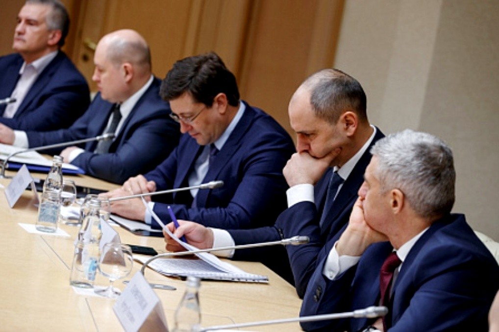 Денис Паслер на селекторном совещании. Фото: правительство Оренбургской области