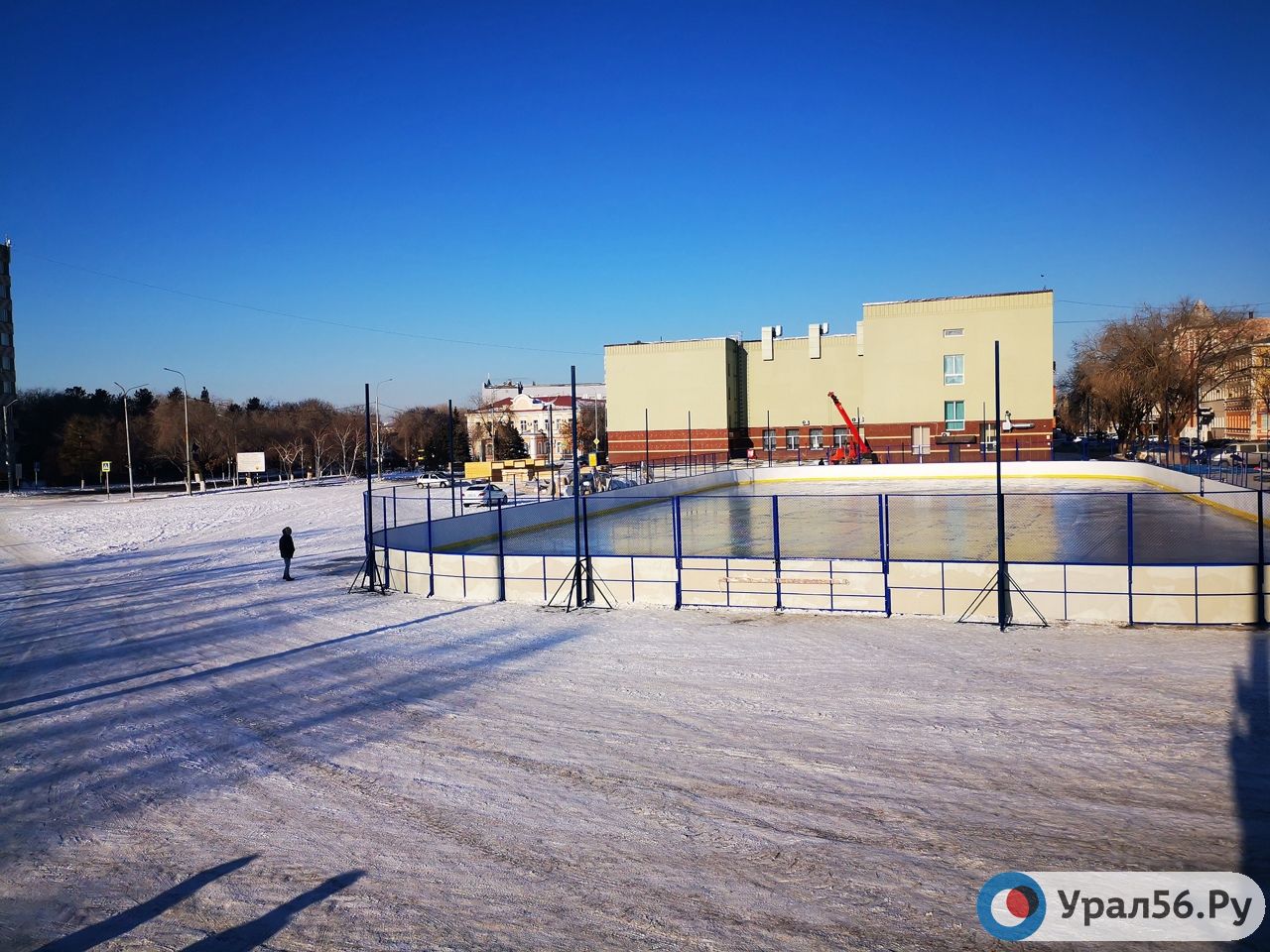Каток на площади им. Ленина в Оренбурге, фото: архив