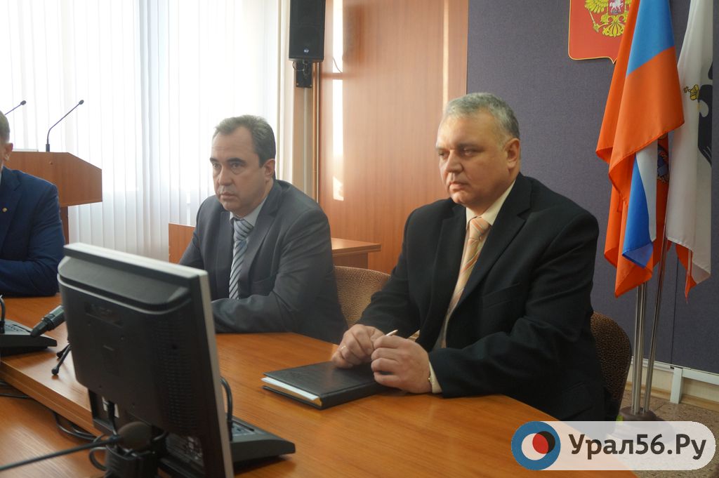 На еженедельные аппаратки с главой Орска СМИ больше пускать не будут