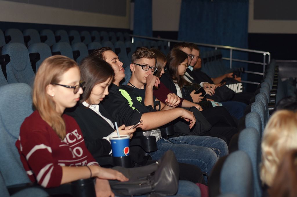 В #Щедрый вторник слепые и слабовидящие люди поучаствовали в специальных кинопоказах с тифлокомментариями