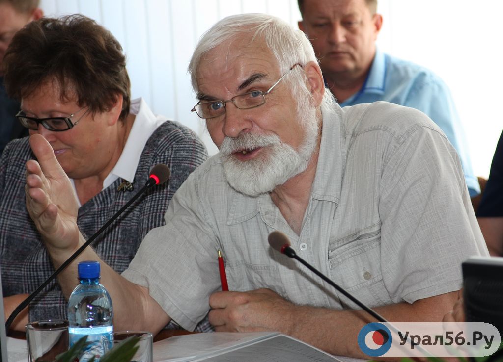 Павел Коровин на заседании горсовета