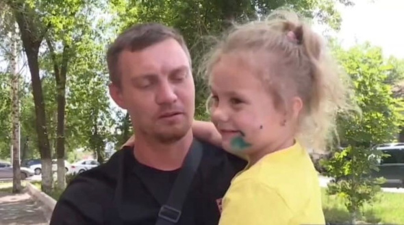 4-летняя Софья, пострадавшая от укуса собаки в парке Оренбурга, рассказал о своем самочувствии 