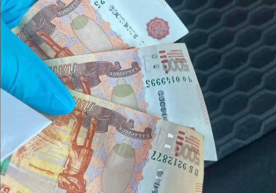 Взятка. Фото: Прокуратура Оренбургской области 