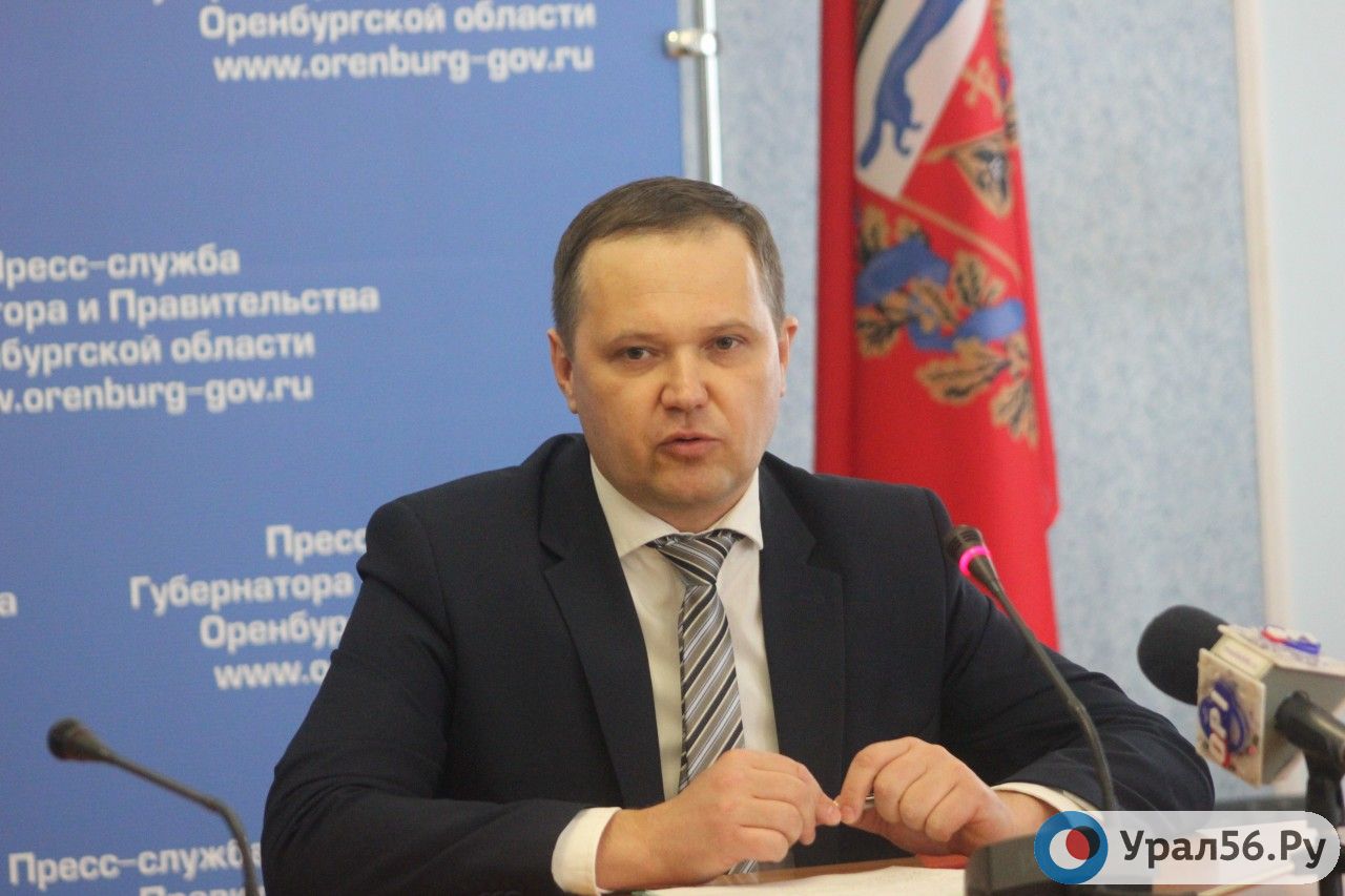 Михаил Серегин