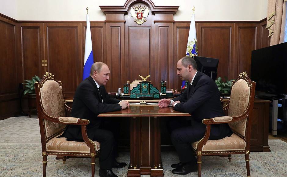 Владимир Путин и Денис Паслер