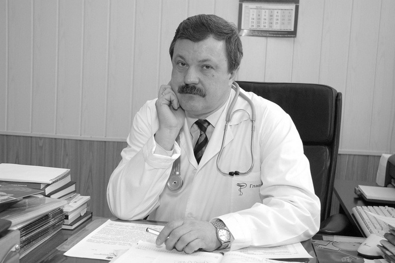 В Оренбурге ушел из жизни главврач госпиталя ветеранов Владимир Сукач