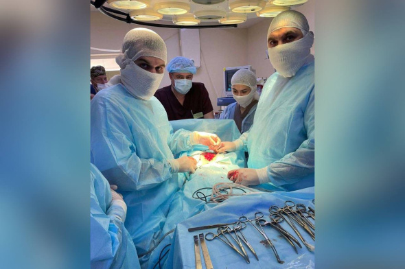 В Оренбурге врачи прооперировали 13-летнего ребенка, который наелся монтажной пены
