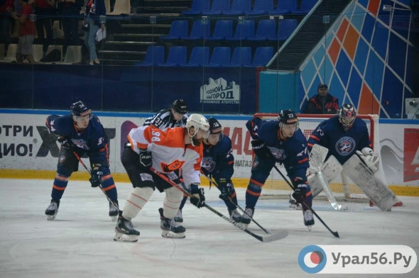 Первый матч сезона ВХЛ 2023/24 ХК «Южный Урал» проведет 2 сентября с пермским «Молотом»