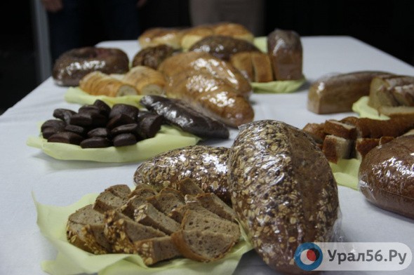 В Орске в ближайшее время появятся новые виды хлеба: со злаками, без дрожжей и с чесноком