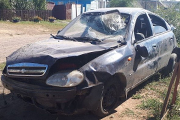 В Сорочинске двое пьяных мужчин угнали автомобиль и попали на нем в ДТП