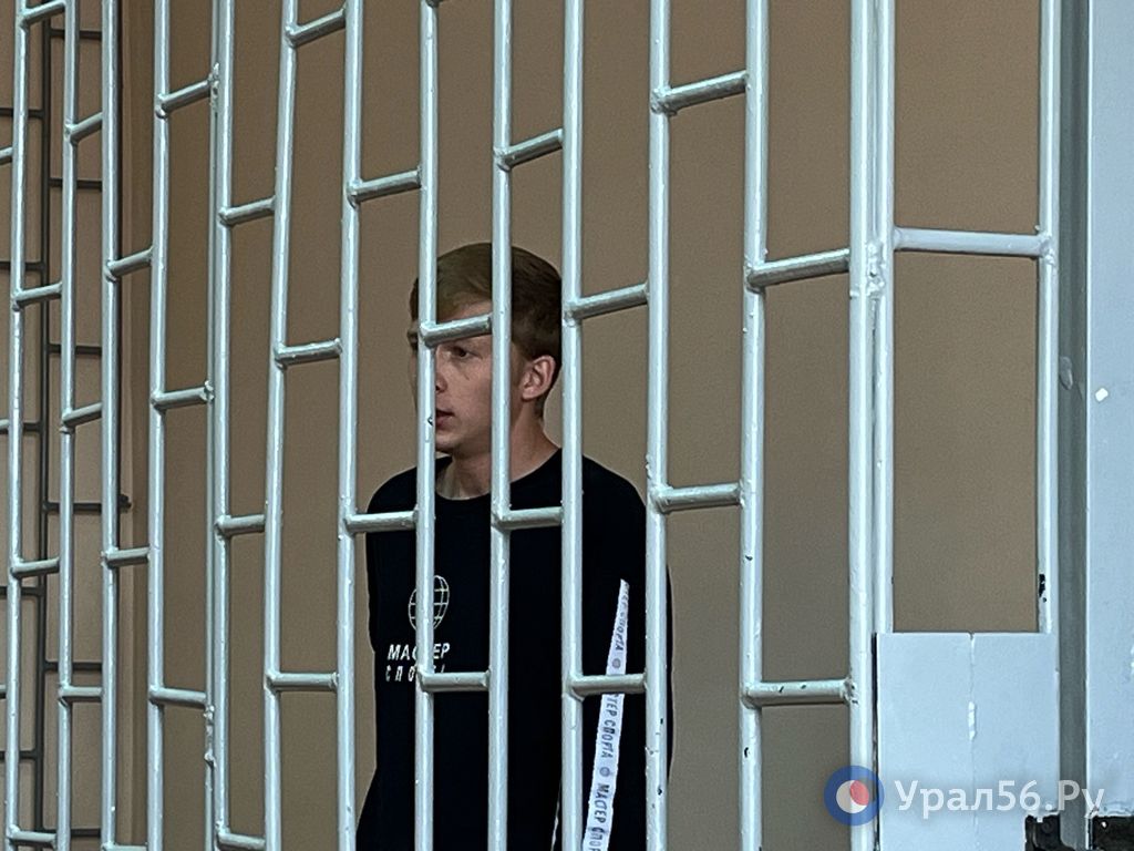 Подозреваемый в зале суда