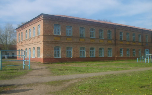 Минобр Оренбургской области прокомментировал инцидент в школе Илека, где охранник избил подростка
