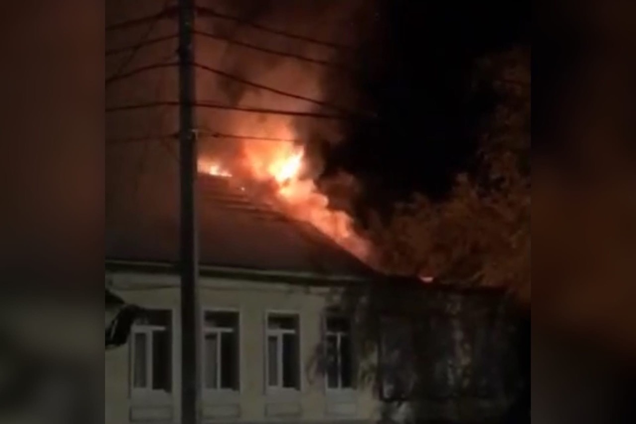 Пожар на улице Советской в Оренбурге