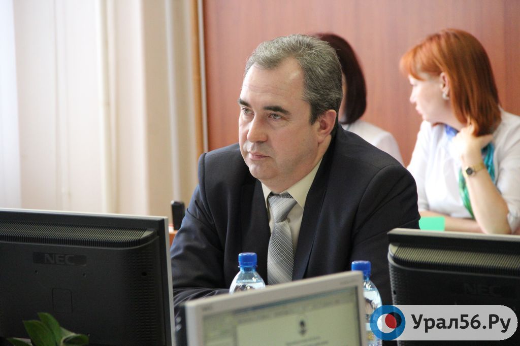 Андрей Одинцов: — В штатном расписании администрации нет должности царя