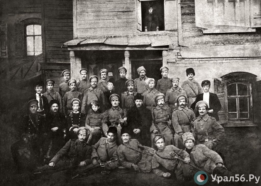 Дутов в Оренбурге 1917. Оренбуржье в годы революции и гражданской войны. Оренбург в революция 1917 года.