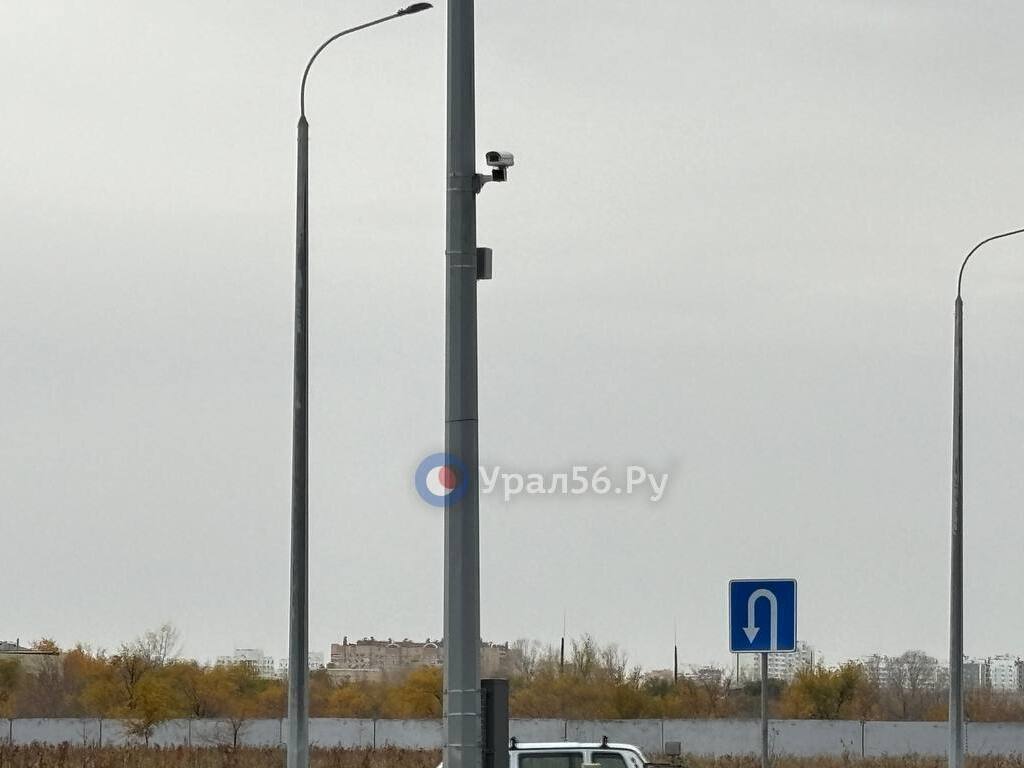 Камера на улице Рокоссовского. Фото из архива