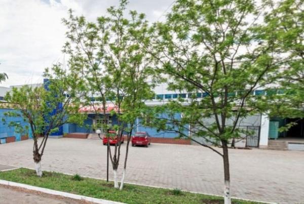 Вид на ТЦ «Радуга» в Оренбурге. Источник фото: Яндекс.карты