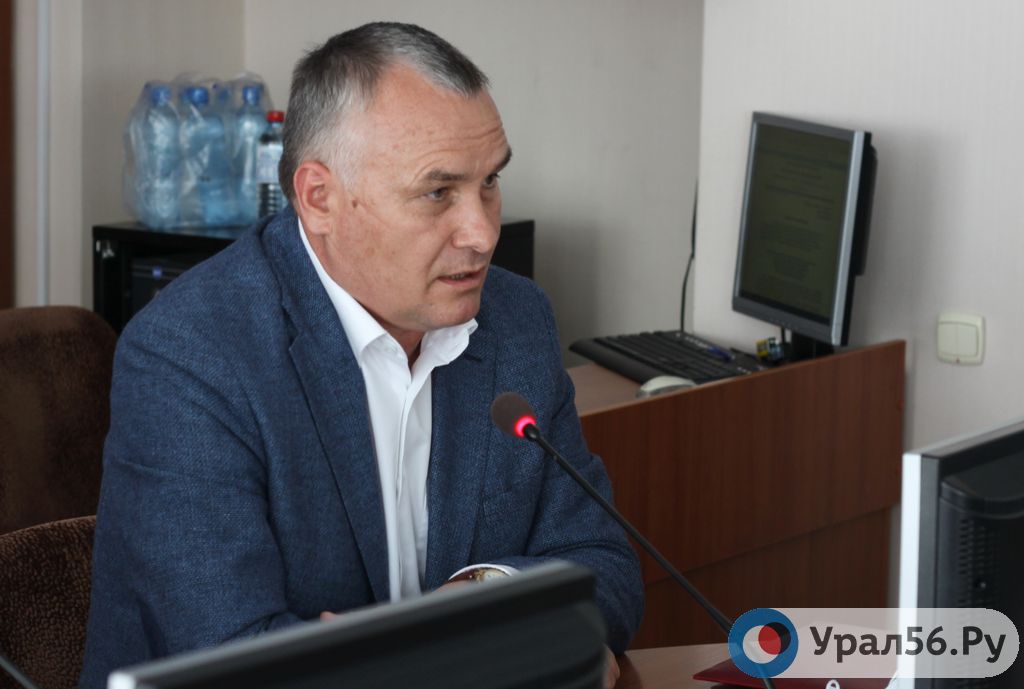 «Это было и раньше, но все руками разводили, и вопрос не решался». Глава Орска объяснил, почему некоторые районы Орска остались без воды