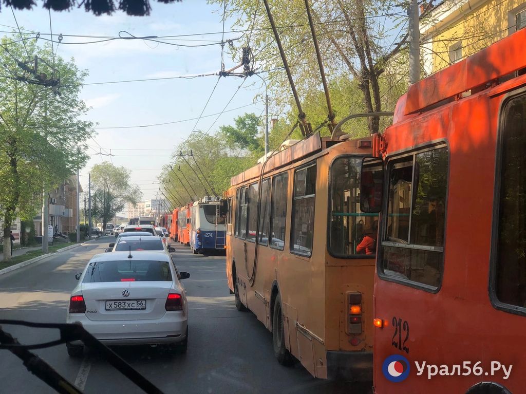 Троллейбусы в Оренбурге. Фото из архива
