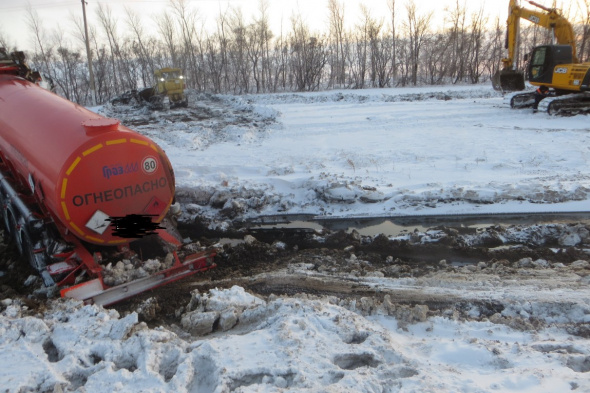 В Оренбургской области хозяин опрокинувшейся Scania заплатит штраф за загрязнение почвы  