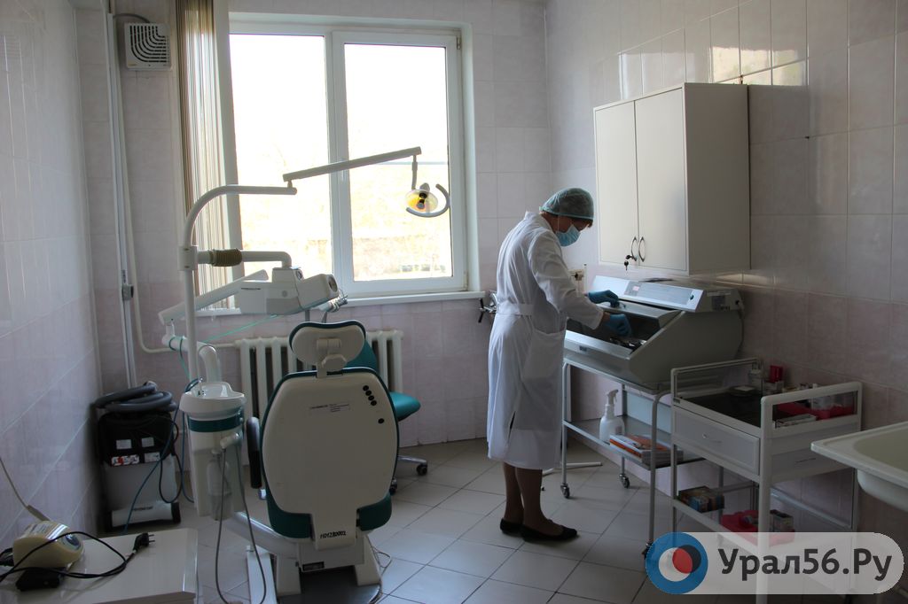 В РАН заявили, что страхи перед вакцинацией от коронавируса беспочвенны. Она не может навредить здоровью