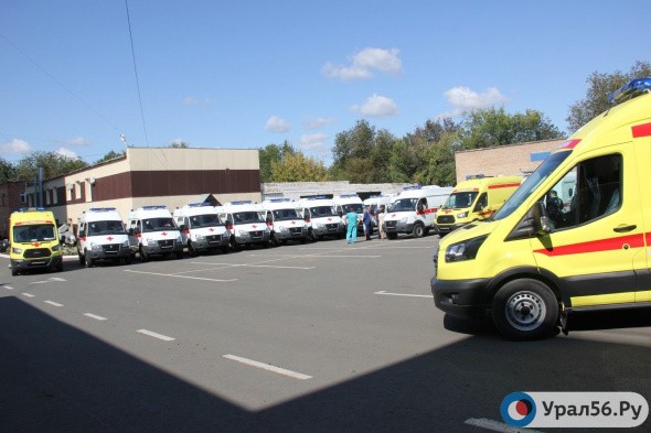 Оренбургская область получила 36 новых автомобилей скорой помощи