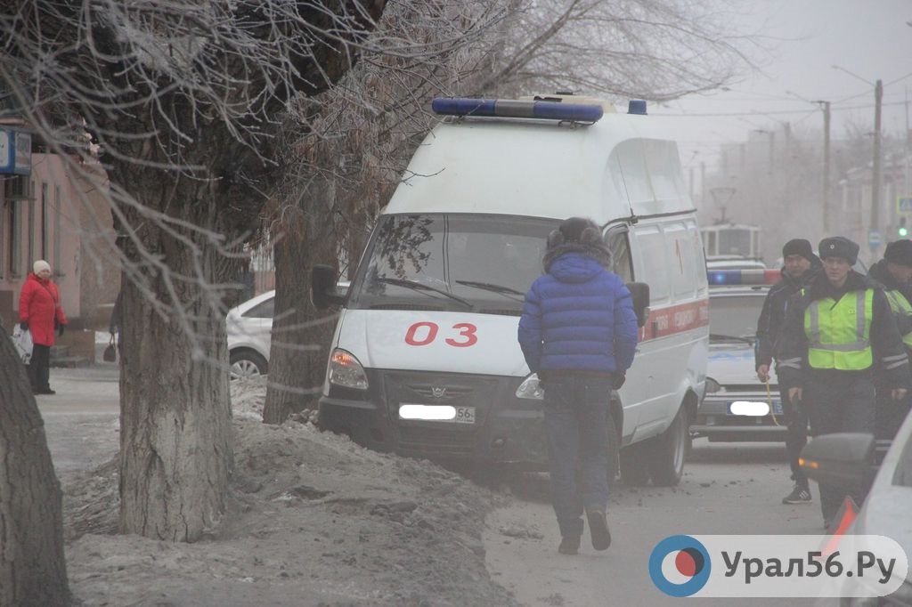 В Орске автомобиль скорой помощи попал в ДТП