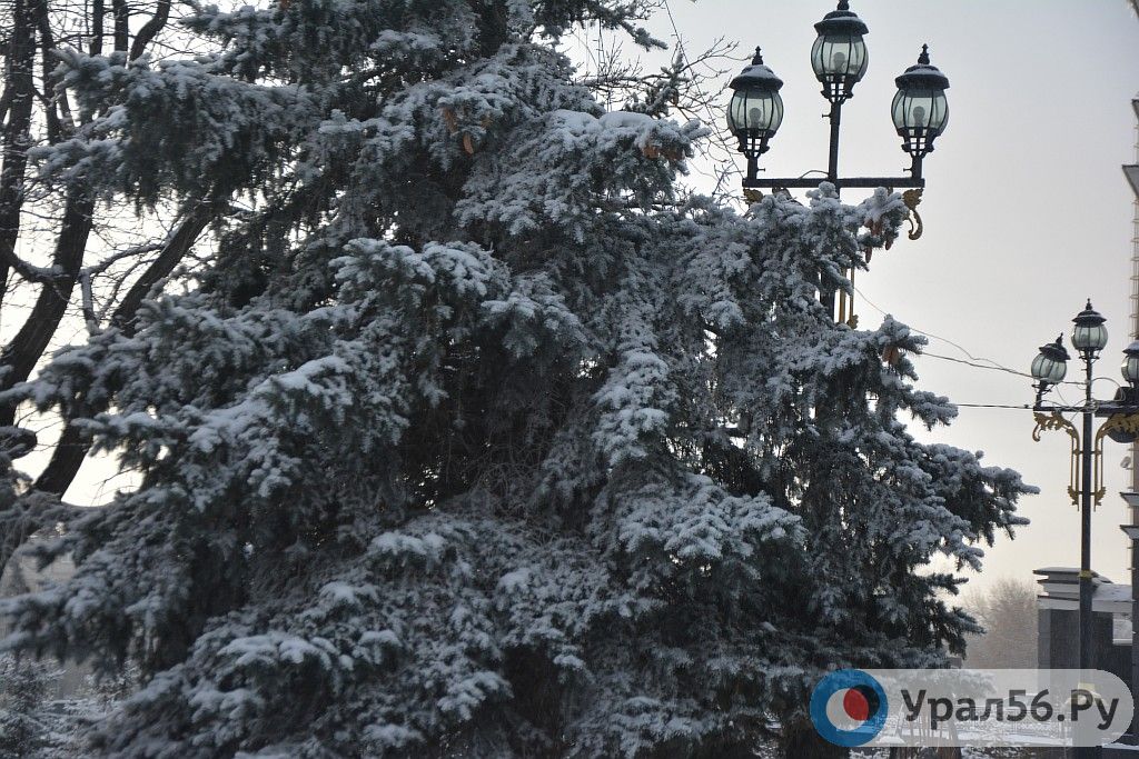 Комсомольская площадь. Орск, 22.12.2018
