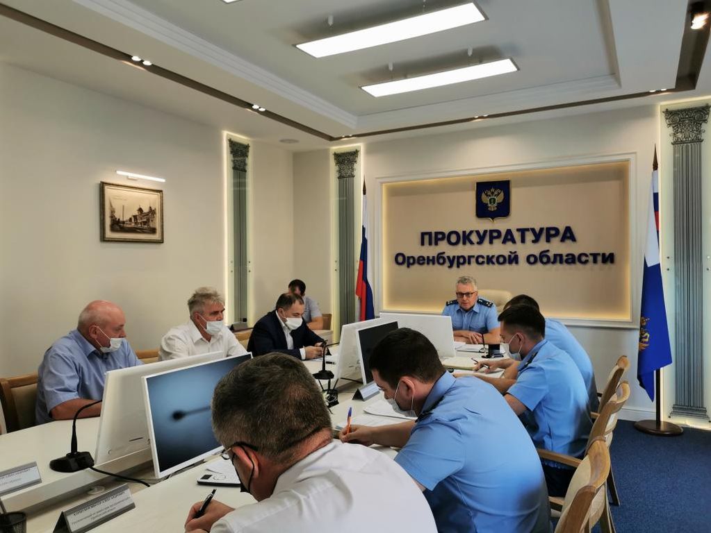 В Оренбурге прокуратура начала проверку по факту многомиллионных долгов ТЦ за мусор