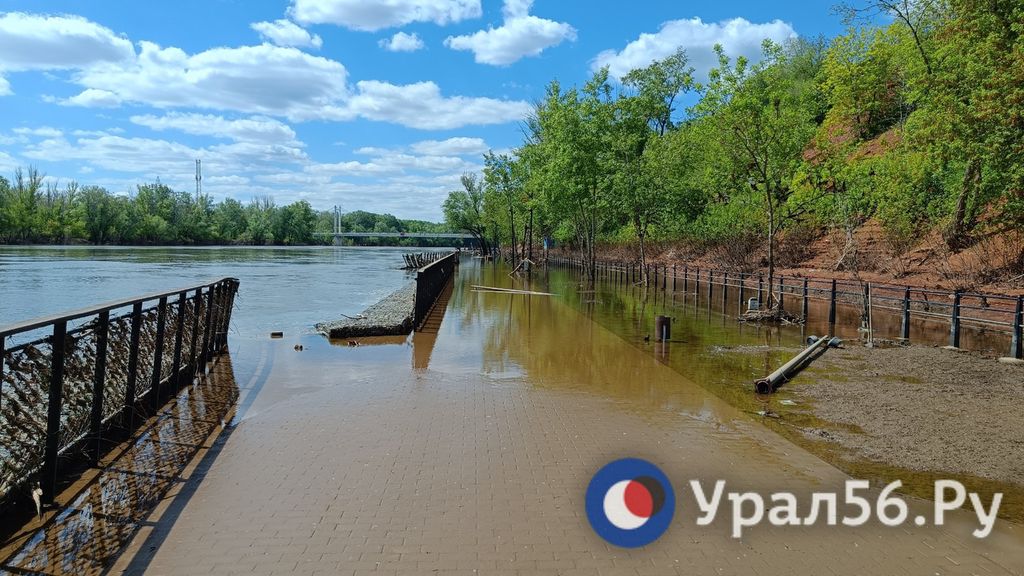 Восточная набережная реки Урал в Оренбурге 05.05.2024