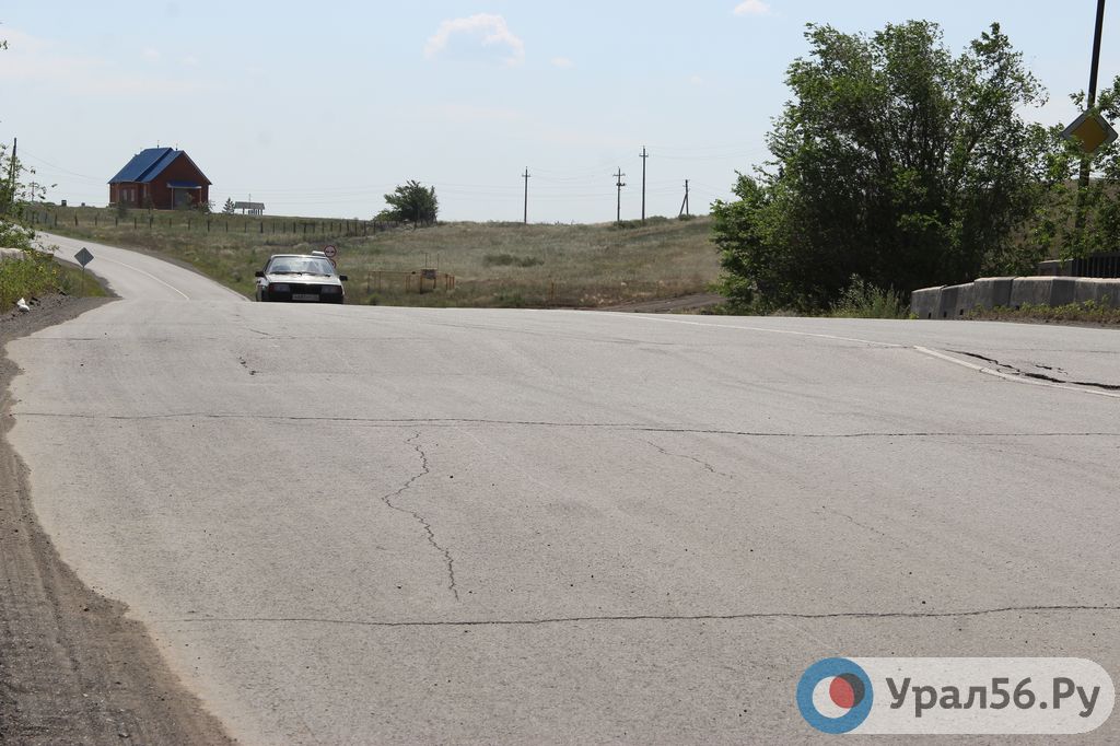 Автомобильный мост через реку Горячку по дороге в поселок Первомайский, 28.06.2017