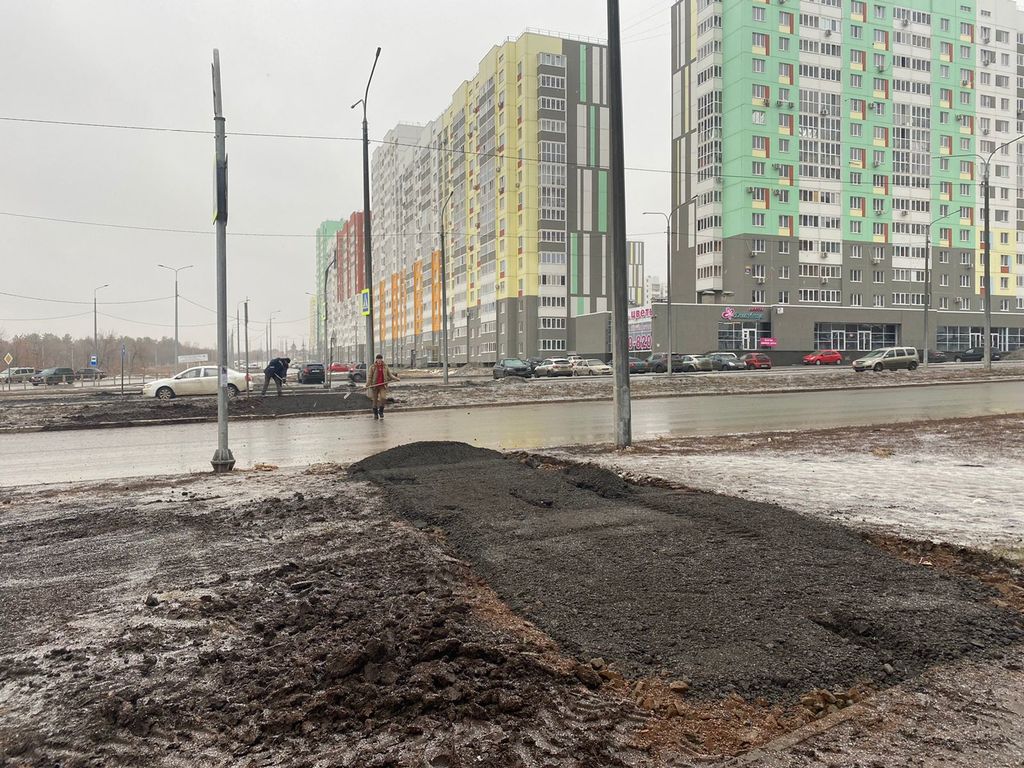 Ремонт тротуара, который оплатили сами жители Оренбурга