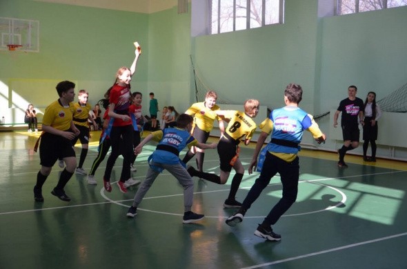 В Орске прошли соревнования по тэг-регби среди