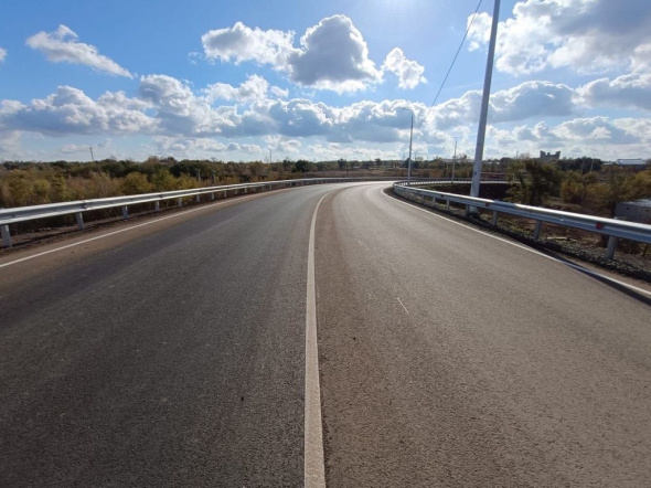 На трассе Холодные Ключи-Каргала в Оренбургском районе завершили ремонт моста протяженностью 80 метров