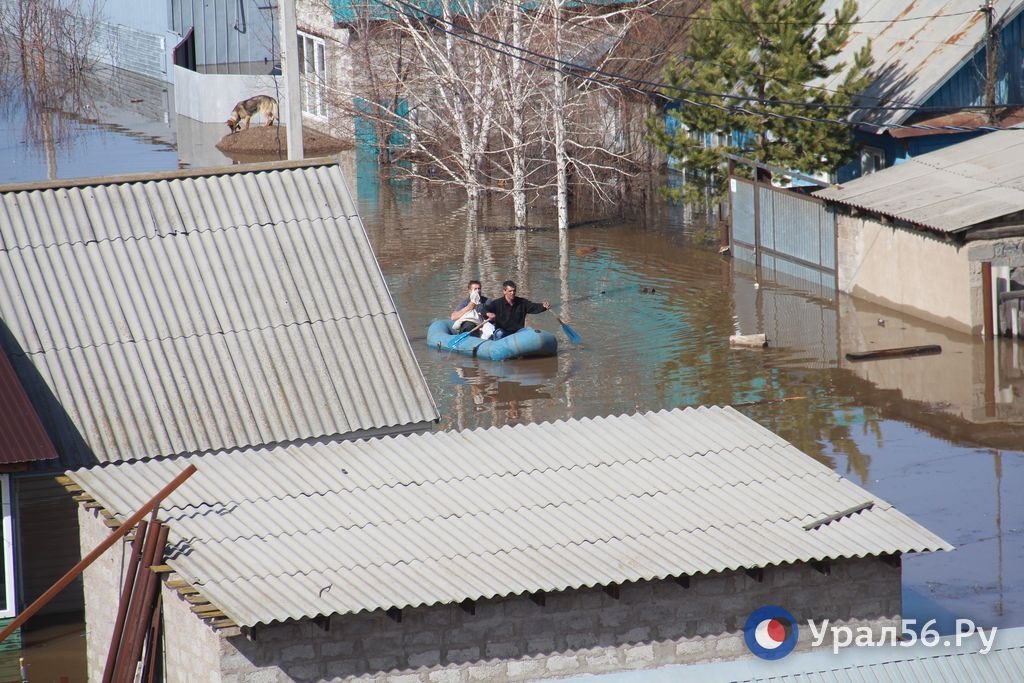 Паводок в Оренбурге. Фото из архива