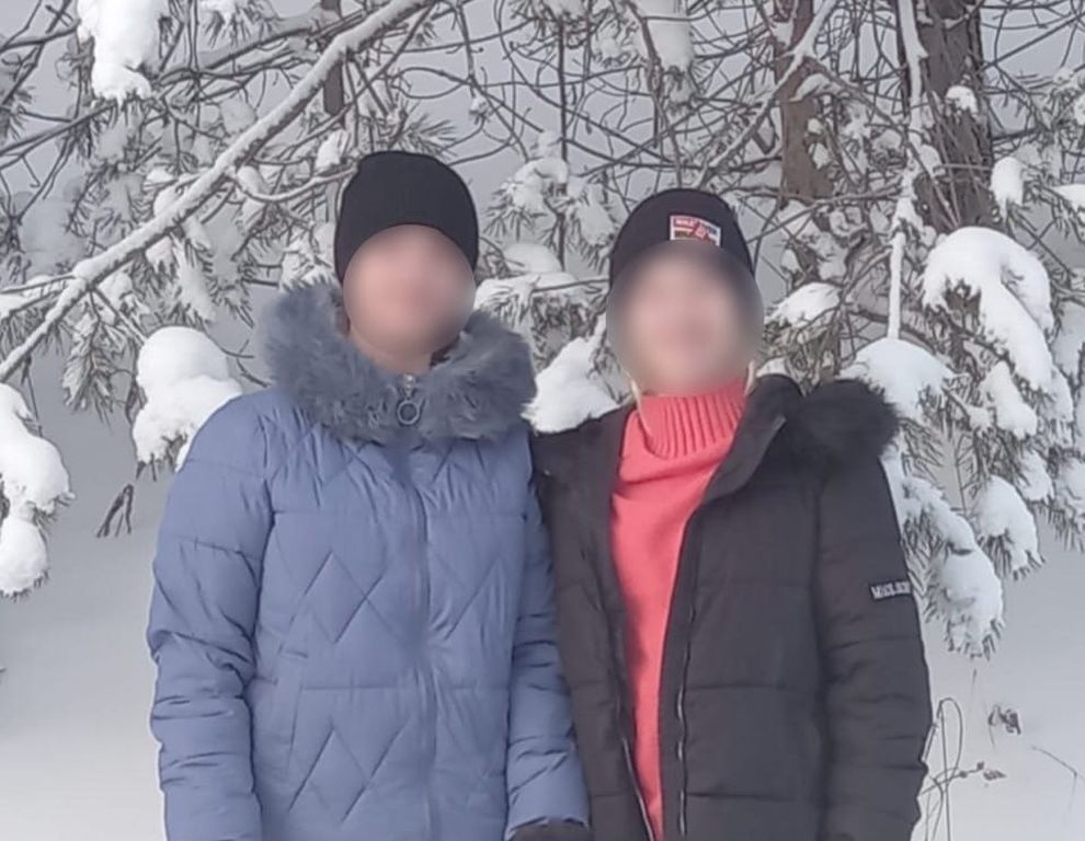 Пропавшие девочки. Фото: УМВД России по Оренбургской области