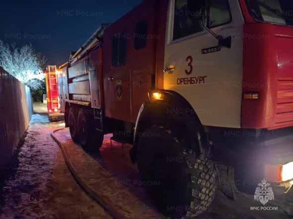 4 погибших, в том числе дети: В Оренбурге в частном доме на улице 374 км произошел  пожар 