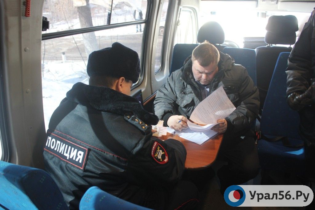 Один из рейдов ГИБДД в Оренбурге. Фото из архива