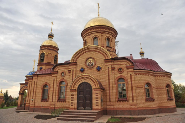 Под Оренбургом неизвестные ограбили храм блаженной Матроны Московской